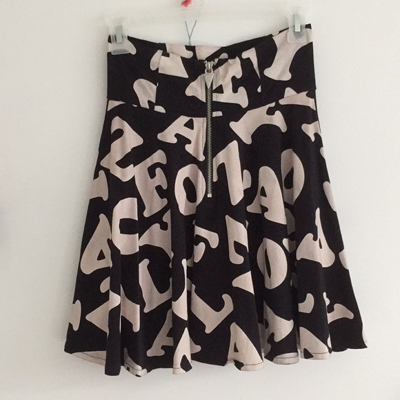 Letterz Skirt - Picture 2 of 7